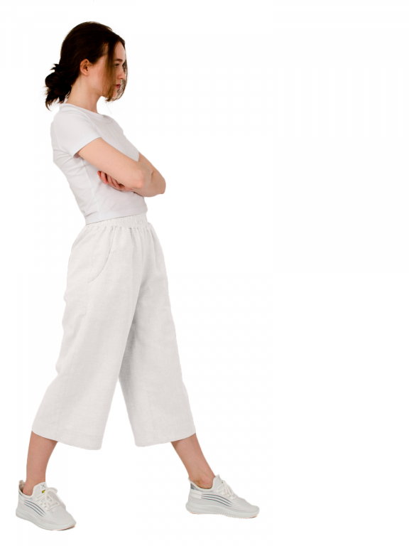 Штани кюлоти з боковими кишенями вільного сілуету білого кольору